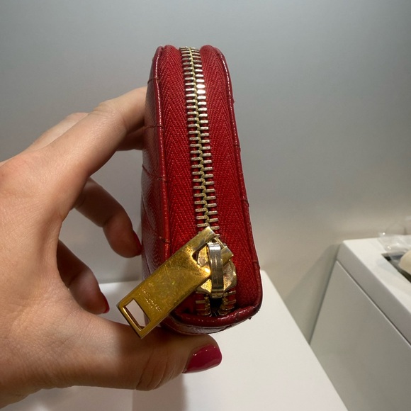 Yves Saint Laurent Red Caviar Leather Wallet - Picture 3 of 12